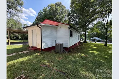 55 S Hildebran Avenue, Newton, NC 28658 - Photo 25