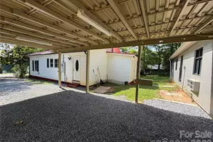 55 S Hildebran Ave, Newton, NC 28658 - Photo 27