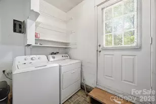 3630 Sulkirk Rd, Charlotte, NC 28210 - Photo 15