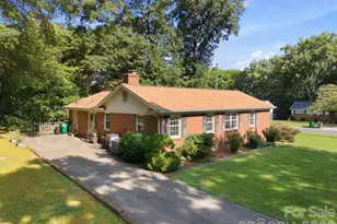 3630 Sulkirk Rd, Charlotte, NC 28210 - Photo 3