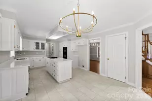 1505 N Cansler St, Kings Mountain, NC 28086 - Photo 5