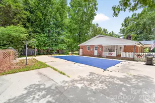 2446 Wood Rd, York, SC 29745 - Photo 9