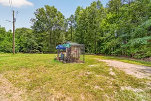 2446 Wood Rd, York, SC 29745 - Photo 15