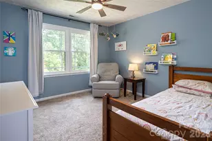 24 Audubon Dr, Asheville, NC 28804 - Photo 27
