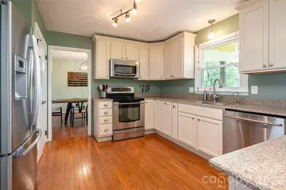 24 Audubon Drive, Asheville, NC 28804 - Photo 17