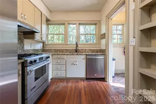 20 Buena Vista Rd, Asheville, NC 28803 - Photo 19