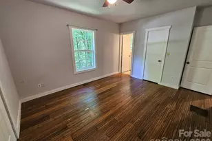 100 Squirrel Ln, Sapphire, NC 28774 - Photo 17