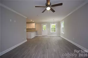 5123 Hanging Rock Ct, Hickory, NC 28601 - Photo 5
