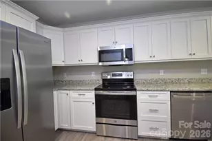 5123 Hanging Rock Ct, Hickory, NC 28601 - Photo 17