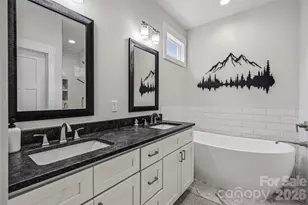 25 E Williams Meadow Ct, Hendersonville, NC 28739 - Photo 13