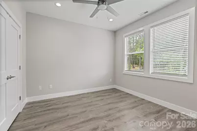 128 Rock Hill Road, Asheville, NC 28803 - Photo 15