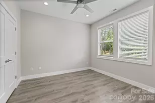 128 Rock Hill Rd, Asheville, NC 28803 - Photo 15