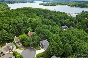 14338 Crown Harbor Dr, Charlotte, NC 28278 - Photo 5
