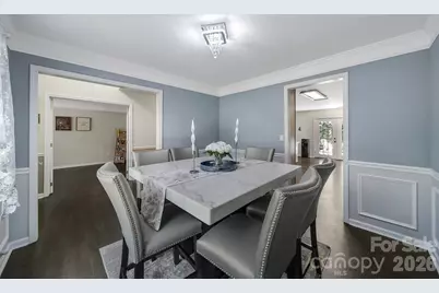 14338 Crown Harbor Drive, Charlotte, NC 28278 - Photo 11