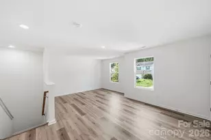 7725 E Lane Dr, Charlotte, NC 28212 - Photo 23