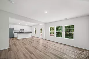 7725 E Lane Dr, Charlotte, NC 28212 - Photo 13