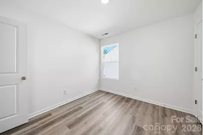 7725 E Lane Drive, Charlotte, NC 28212 - Photo 33