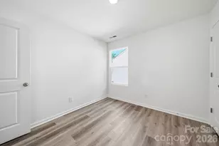 7725 E Lane Dr, Charlotte, NC 28212 - Photo 33