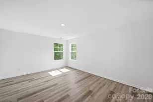 7725 E Lane Dr, Charlotte, NC 28212 - Photo 27