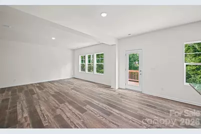 7809 E Lane Drive, Charlotte, NC 28212 - Photo 9