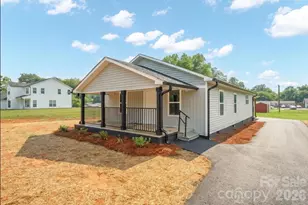 1810 E Greenbriar Rd, Statesville, NC 28677 - Photo 1