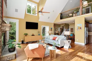 130 Black Oak Dr, Asheville, NC 28804 - Photo 9