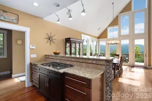 130 Black Oak Dr, Asheville, NC 28804 - Photo 15