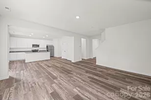 7813 E Lane Dr, Charlotte, NC 28212 - Photo 11