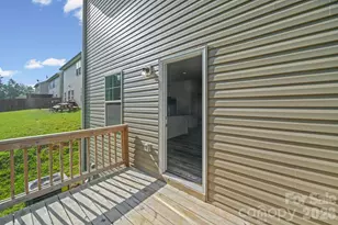 7813 E Lane Dr, Charlotte, NC 28212 - Photo 43