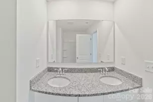 7813 E Lane Dr, Charlotte, NC 28212 - Photo 31