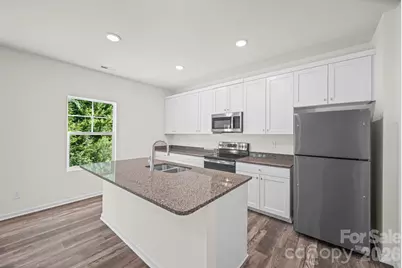 7813 E Lane Drive, Charlotte, NC 28212 - Photo 15