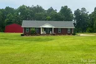 1962 Robin Dr, Lancaster, SC 29720 - Photo 1