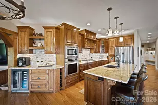 1167 Johns Ridge Pkwy, Lenoir, NC 28645 - Photo 11