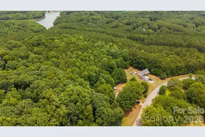8628 Island Point Road, Sherrills Ford, NC 28673 - Photo 7