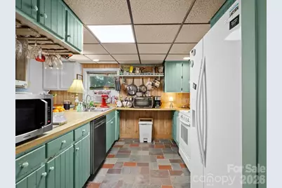 119 Fox Den Road, Mars Hill, NC 28754 - Photo 17
