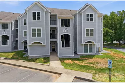 18817 Nautical Drive #105, Cornelius, NC 28031 - Photo 5