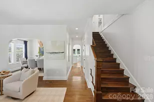 2009 Victorian Pl, Charlotte, NC 28203 - Photo 5