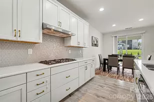 5043 Kettering Ave, Fort Mill, SC 29715 - Photo 5