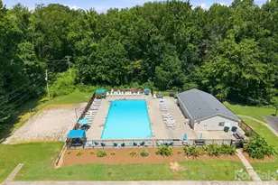 8048 Hunley Ridge Rd, Matthews, NC 28104 - Photo 3