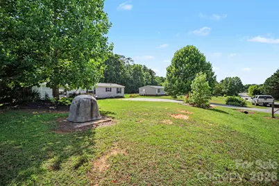 504 Mountain Meadows Drive #55, Bessemer City, NC 28016 - Photo 3