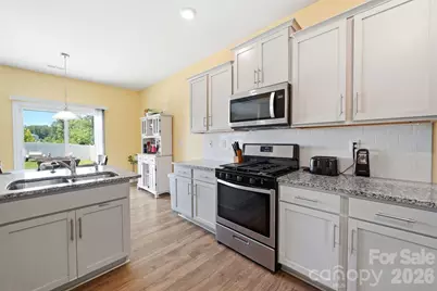 9839 Oak Barrel Lane, Charlotte, NC 28215 - Photo 9