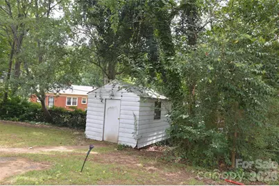 2111 Dickens Avenue, Charlotte, NC 28208 - Photo 29