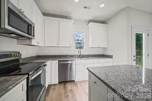 511 N Hill St, Dallas, NC 28034 - Photo 11