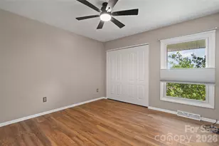 519 Nellie John Dr, Clyde, NC 28721 - Photo 29