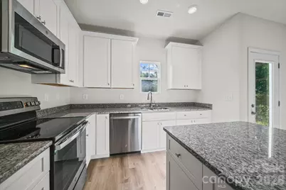 511 N Hill Street #C and D, Dallas, NC 28034 - Photo 9