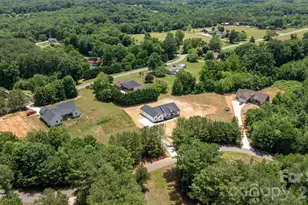 1265 Misty Ln, Hickory, NC 28601 - Photo 47