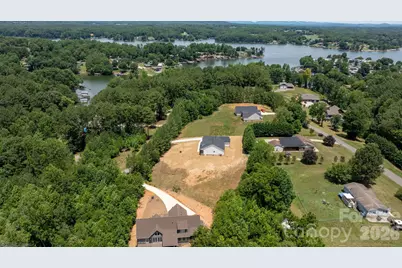 1265 Misty Lane, Hickory, NC 28601 - Photo 45