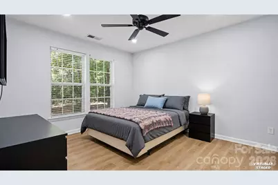 5050 Gibbons Link Road, Charlotte, NC 28269 - Photo 17