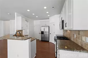5412 Allison Ln, Charlotte, NC 28277 - Photo 15
