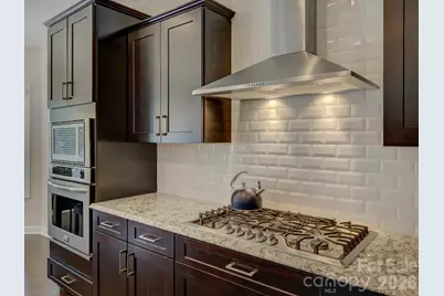 16433 Bryant Meadows Drive, Charlotte, NC 28278 - Photo 17